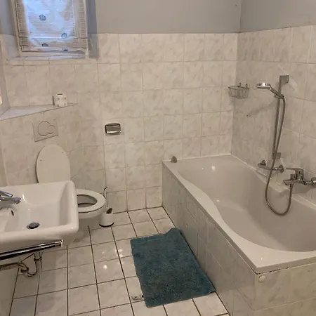 아파트 Monteurzimmer Im Herzen Wuerzburgs 뷔르츠부르크